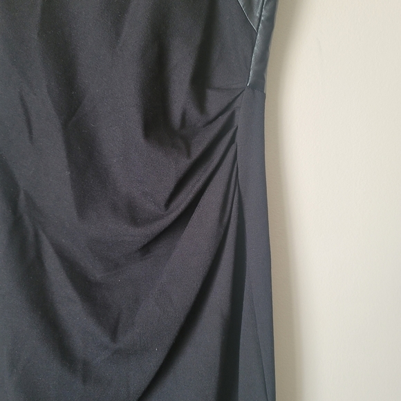 NWT Kenneth Cole Valentina Black Sheath Dress Size 4 - Picture 6 of 11